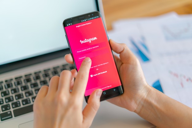 Run Instagram Ads without a Facebook Ad Account Connection