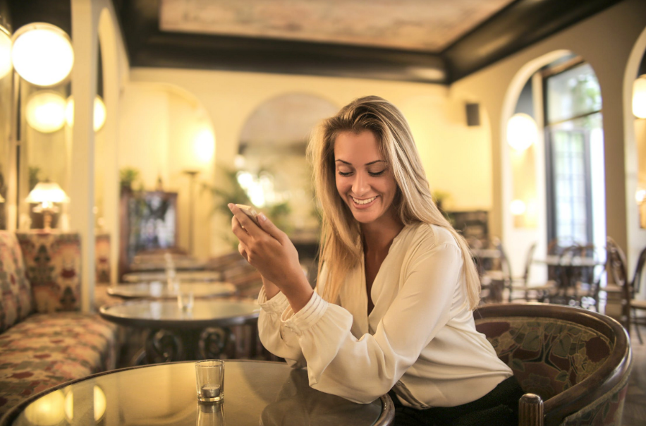 How to Make Your Restaurant Shine on Social Media